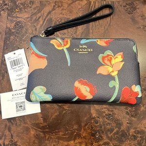 Coach Large Wristlet Clutch Purse, Black Leather Floral, New With Tags (NWT)